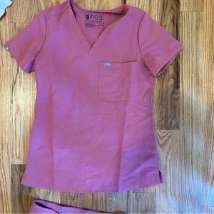 - FIGS Zamora™ Jogger Scrub Pants and Top